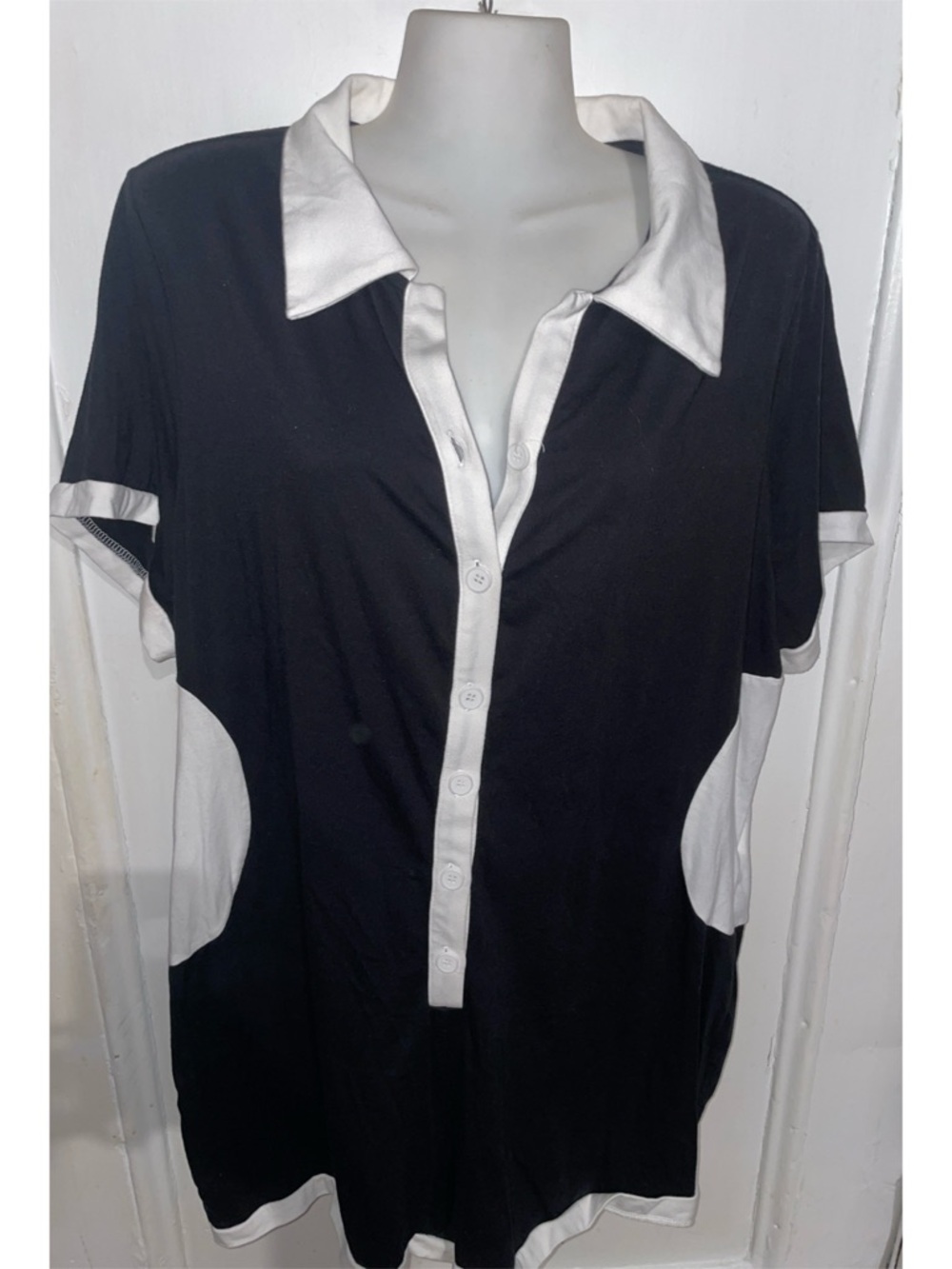 SHEIN Black & White Contrast Collared Button-Front Shorts Romper 3X